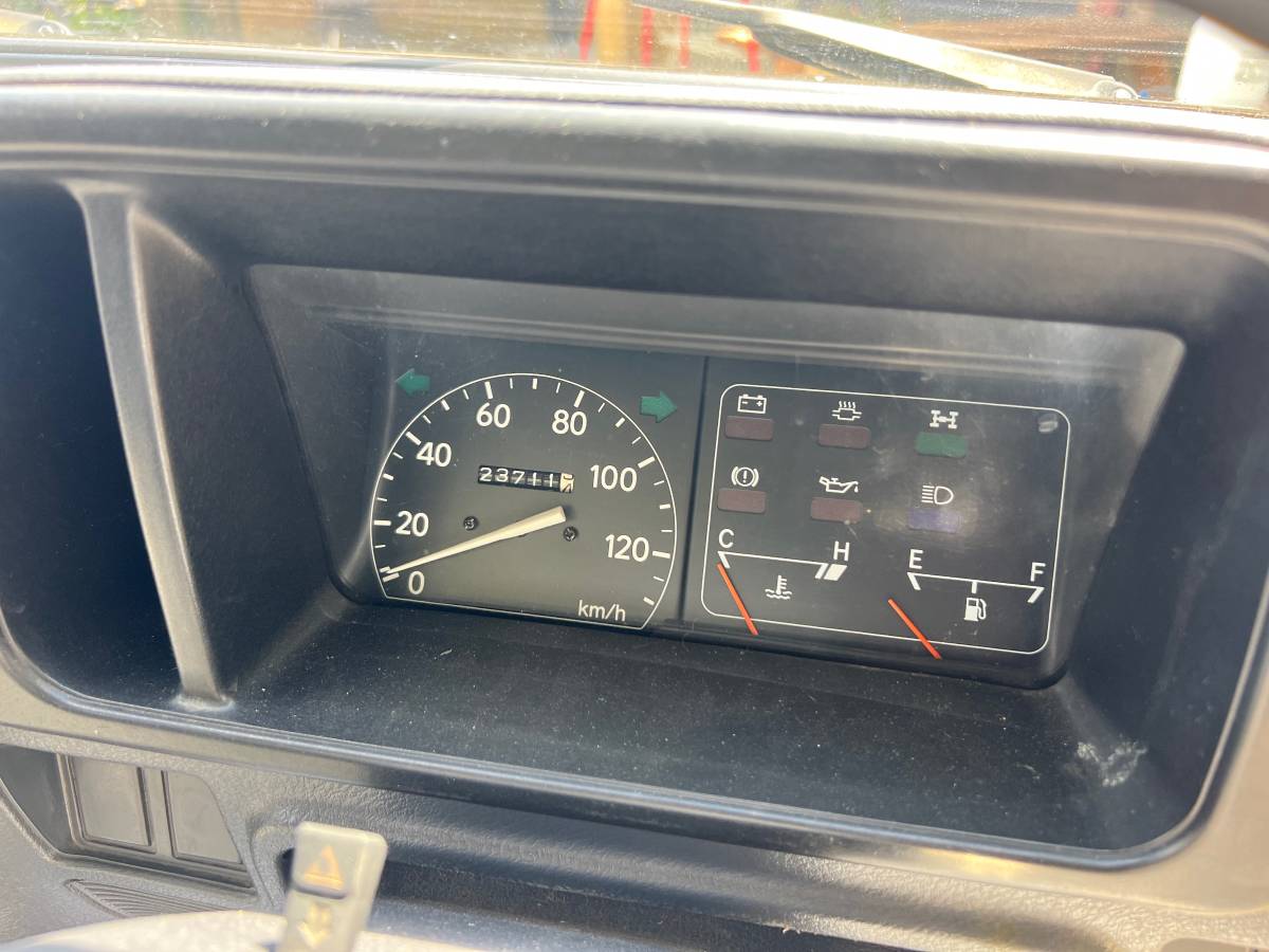 Daihatsu-hijet-toyota-1992-7