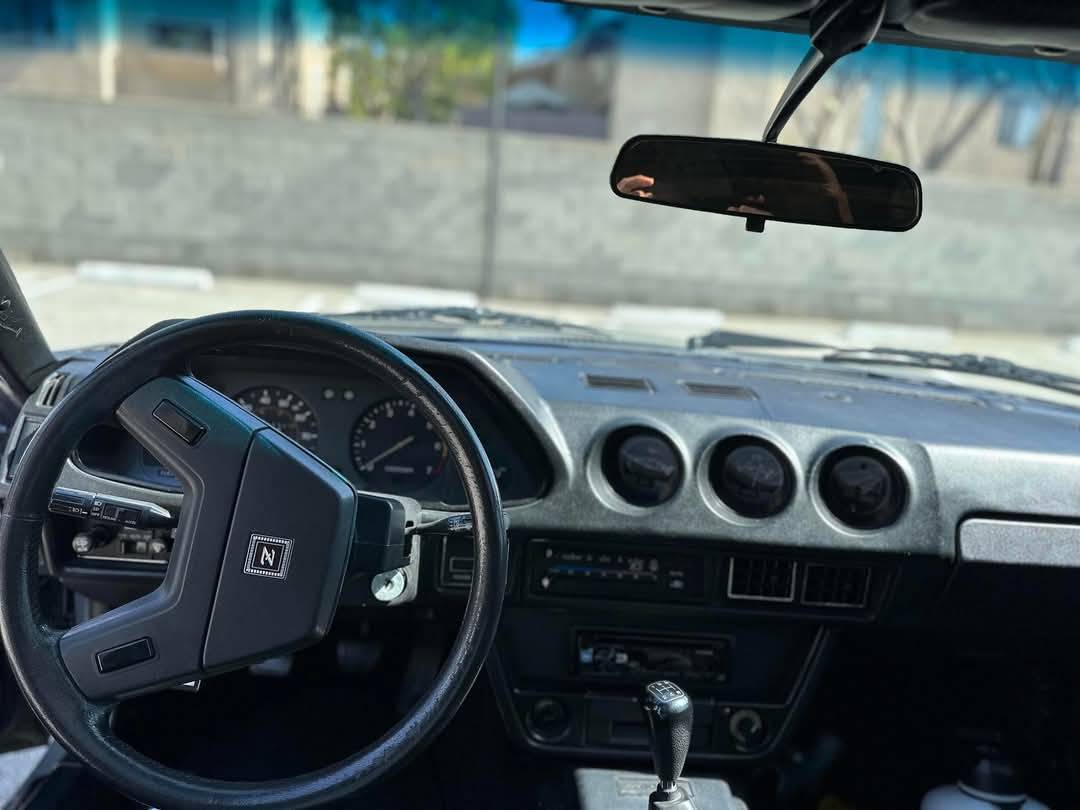 Datson-280zx-1982-3