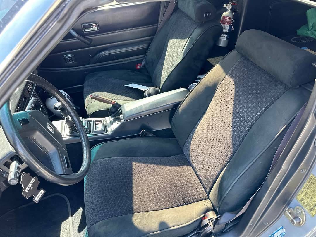 Datson-280zx-1982-5