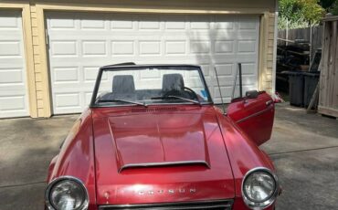 Datsun-1600-1970-red-1