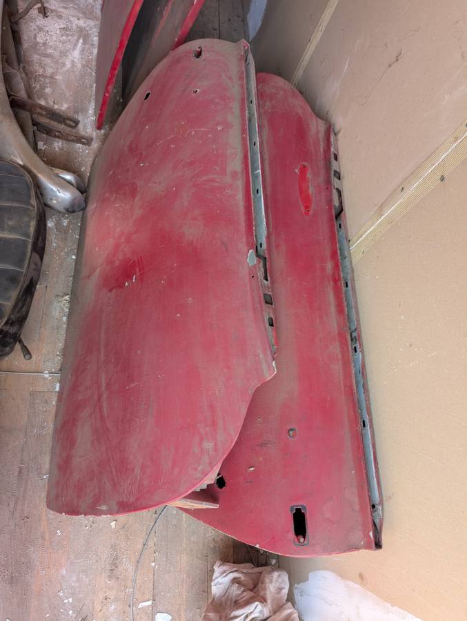 Datsun-1600-fairlady-1966-red-13