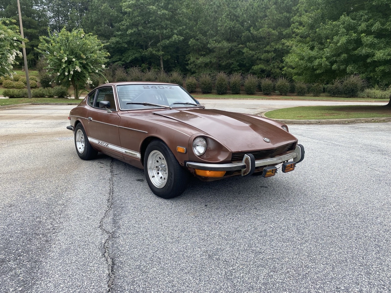 Datsun-240Z-1973-4