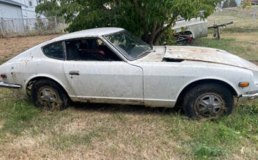Datsun-240z-1970-white
