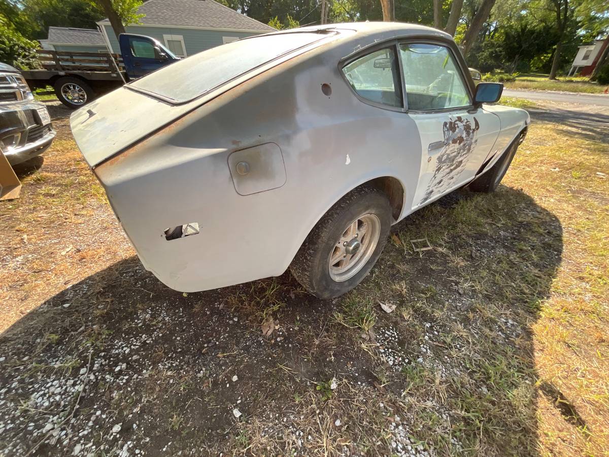Datsun-240z-1971-grey-2