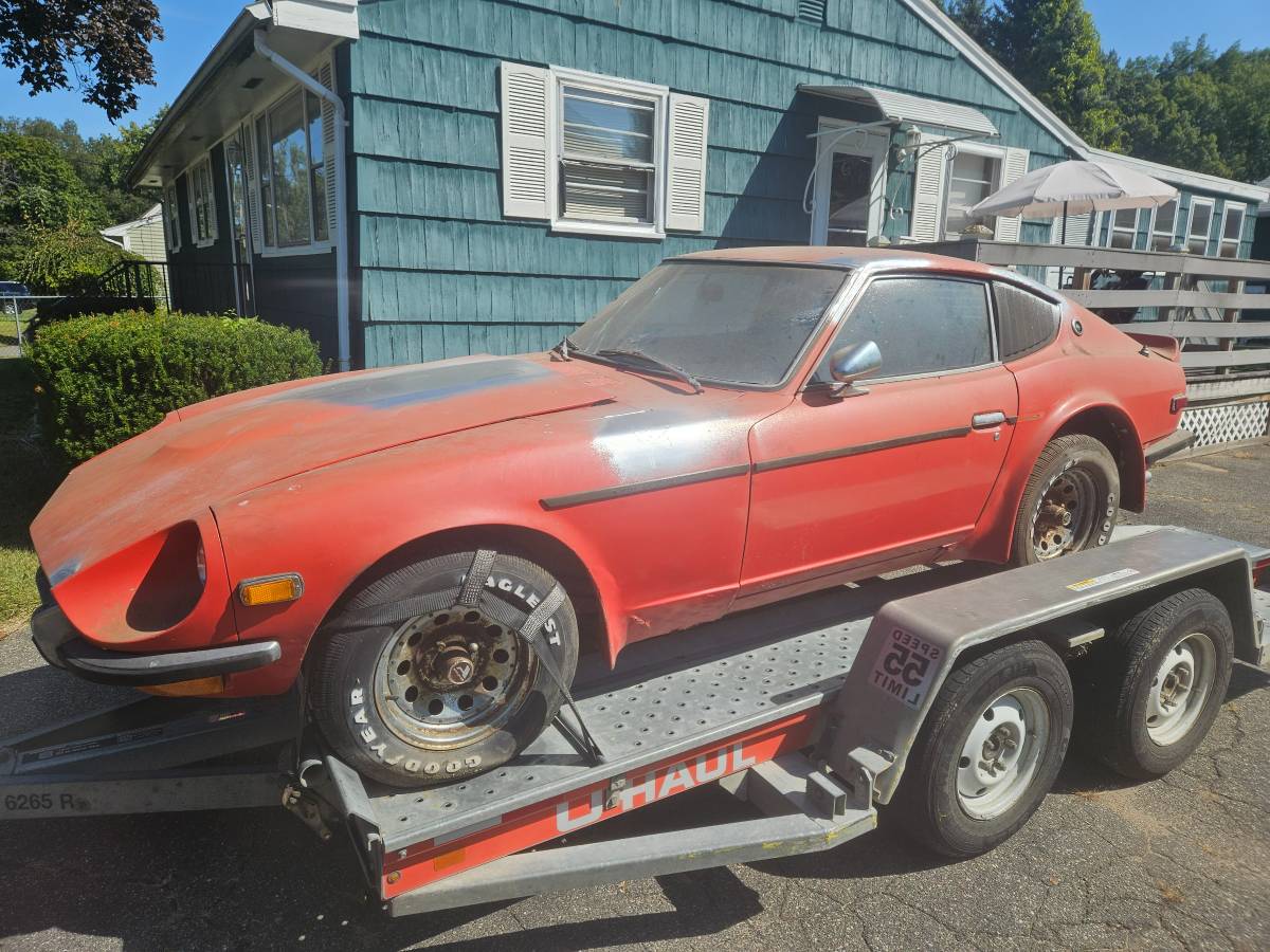 Datsun-240z-1972-5