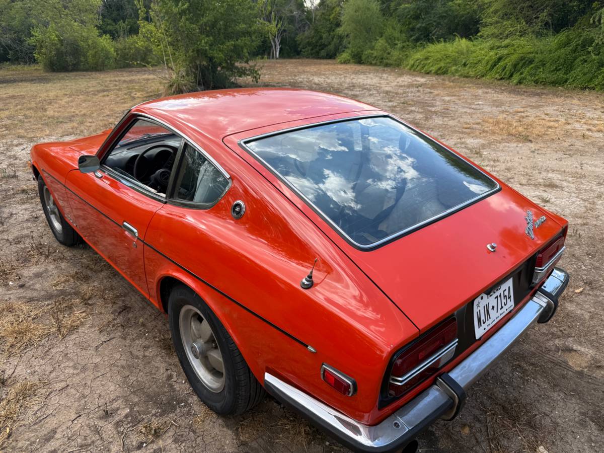 Datsun-240z-1972-9