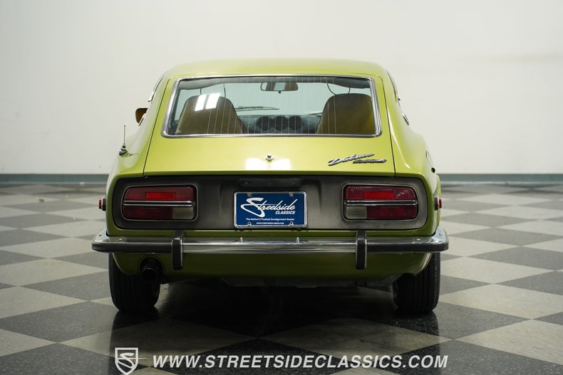 Datsun-240z-1972-Green-Metallic-Tan-20