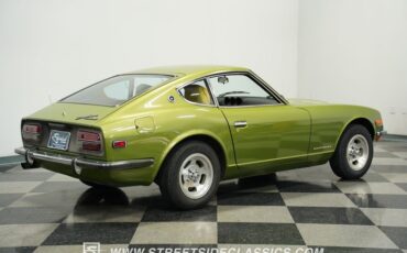 Datsun-240z-1972-Green-Metallic-Tan-22