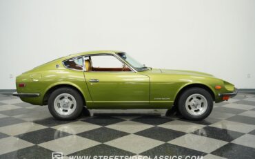 Datsun-240z-1972-Green-Metallic-Tan-24