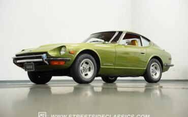 Datsun-240z-1972-Green-Metallic-Tan-30