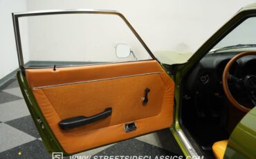 Datsun-240z-1972-Green-Metallic-Tan-34