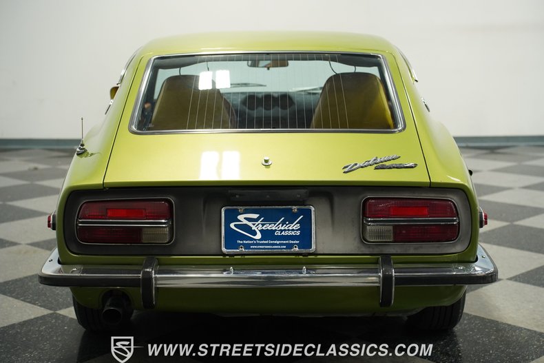 Datsun-240z-1972-Green-Metallic-Tan-36