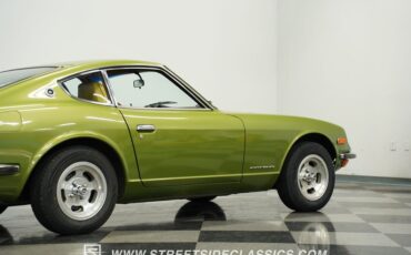 Datsun-240z-1972-Green-Metallic-Tan-37