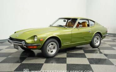 Datsun-240z-1972-Green-Metallic-Tan-4