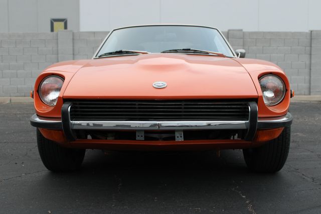 Datsun-240z-1972-Orange-Black-10