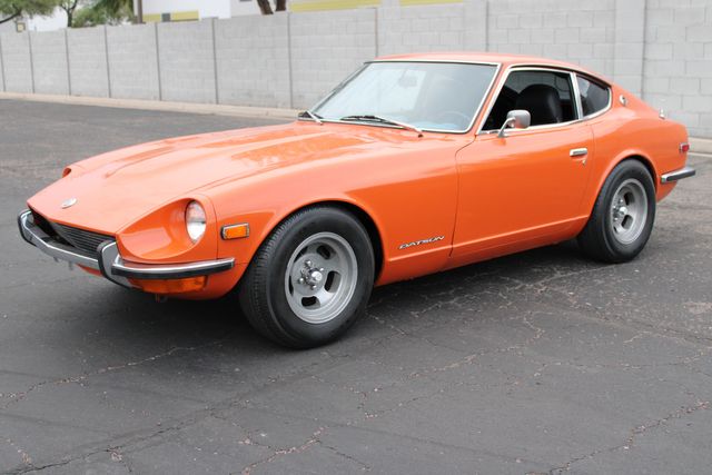 Datsun-240z-1972-Orange-Black-12