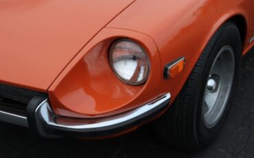 Datsun-240z-1972-Orange-Black-13