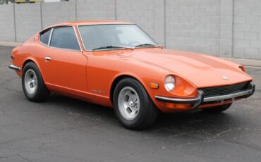 Datsun-240z-1972-Orange-Black-14
