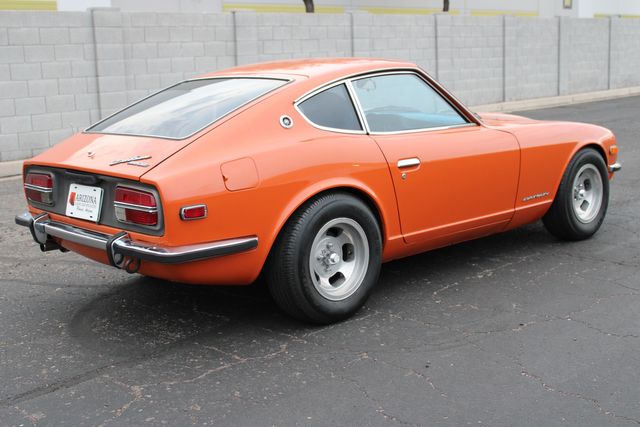 Datsun-240z-1972-Orange-Black-15