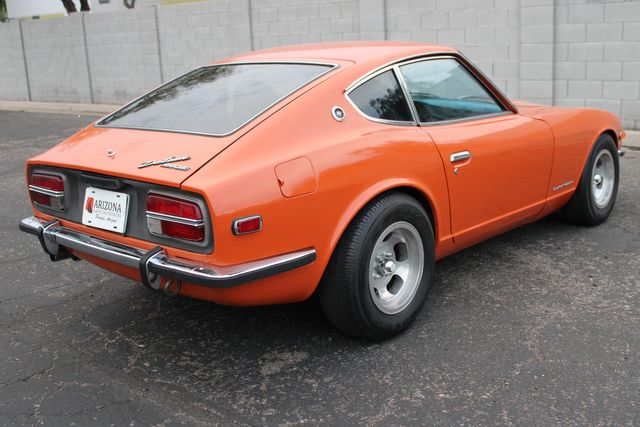 Datsun-240z-1972-Orange-Black-16
