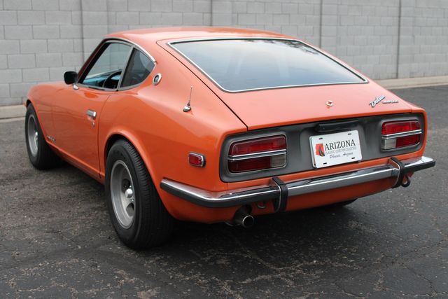 Datsun-240z-1972-Orange-Black-26
