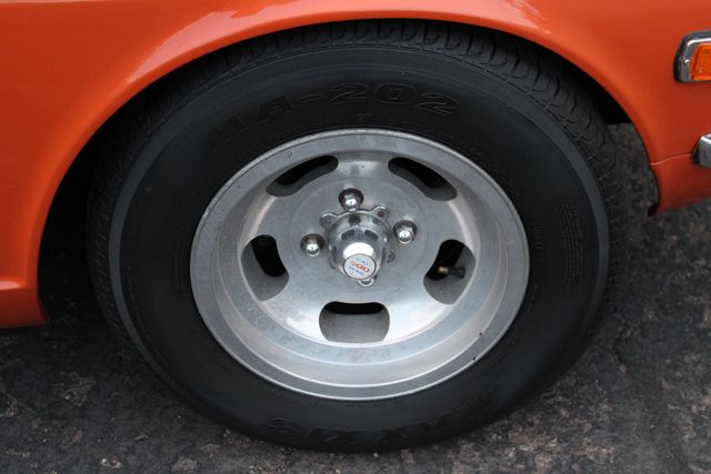 Datsun-240z-1972-Orange-Black-47