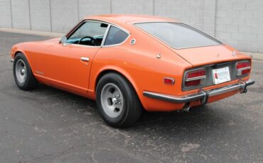 Datsun-240z-1972-Orange-Black-6