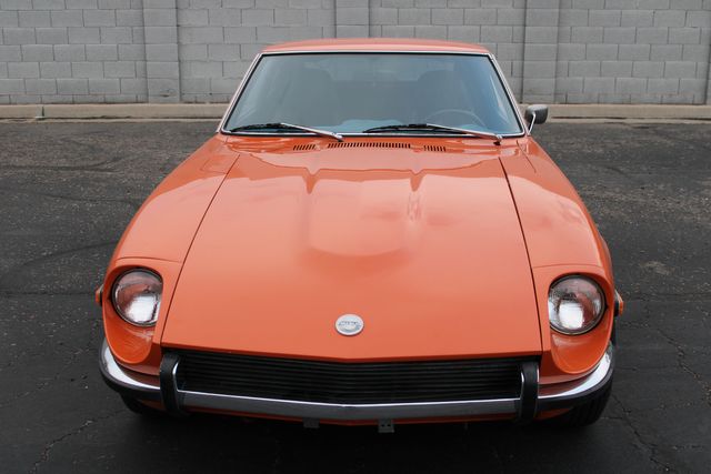 Datsun-240z-1972-Orange-Black-9