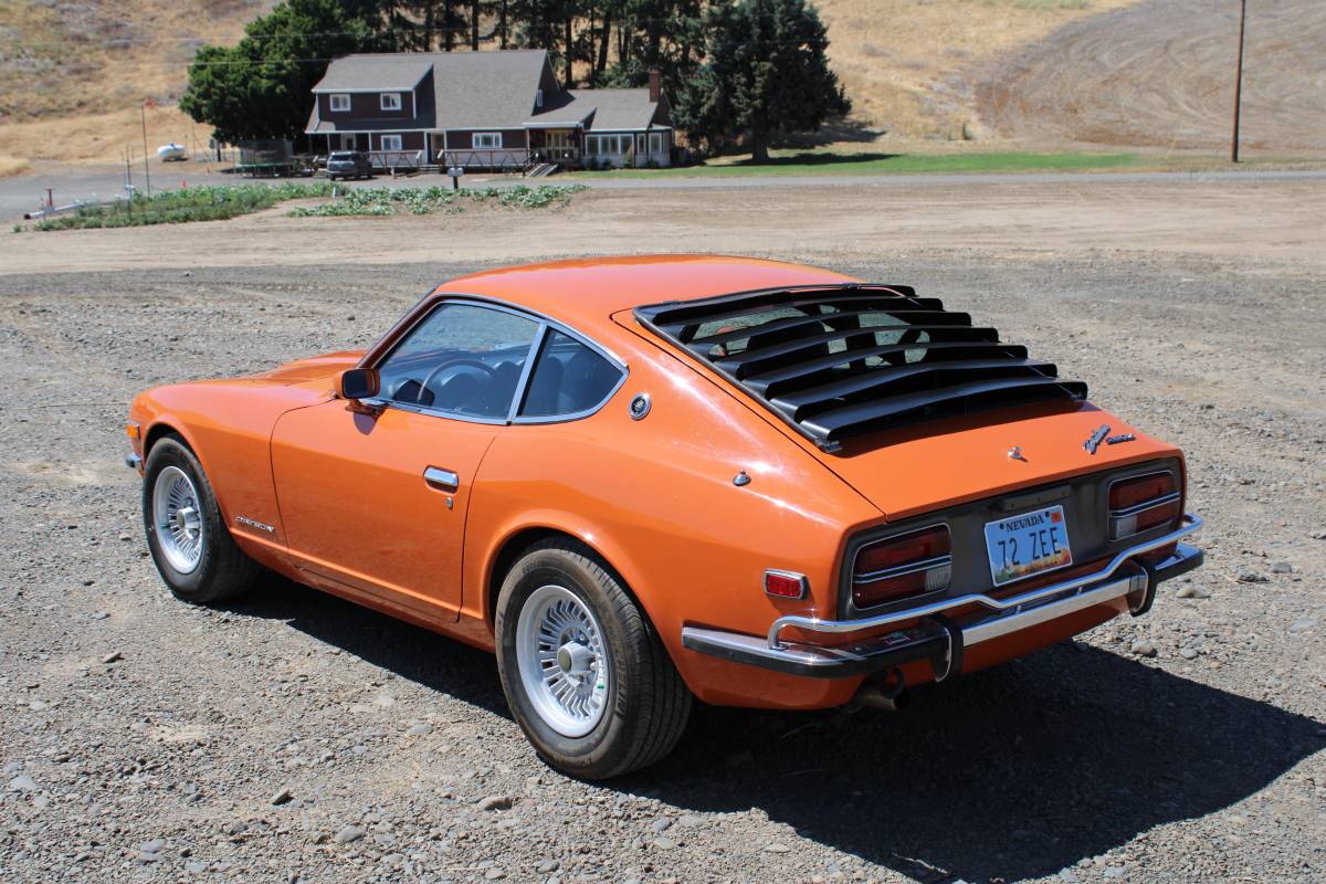 Datsun-240z-1972-orange-1