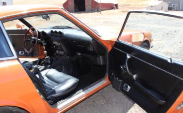 Datsun-240z-1972-orange-11