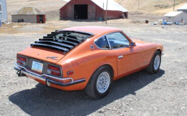 Datsun-240z-1972-orange-2