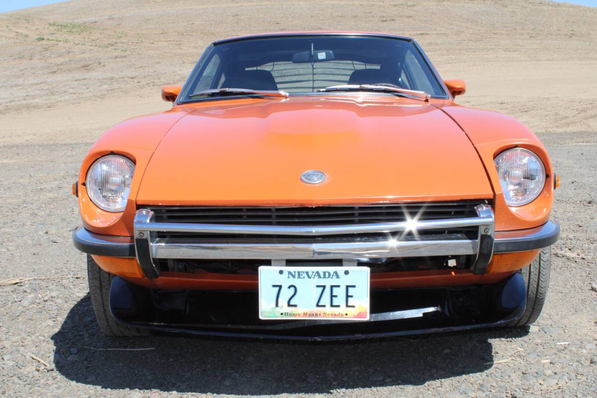 Datsun-240z-1972-orange-5