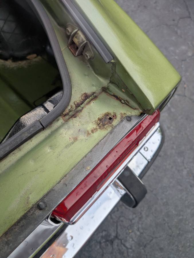 Datsun-240z-1973-12