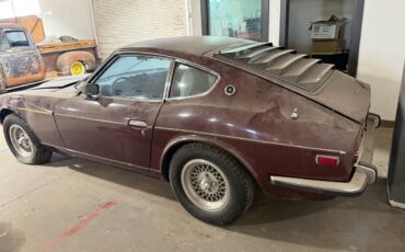Datsun-240z-1973-brown-1