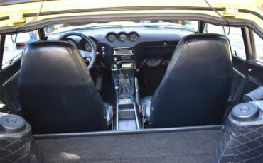 Datsun-240z-1973-lime-black-15