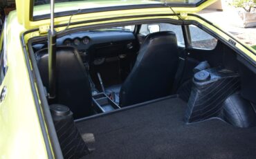 Datsun-240z-1973-lime-black-3