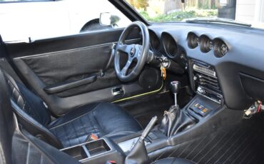 Datsun-240z-1973-lime-black-5