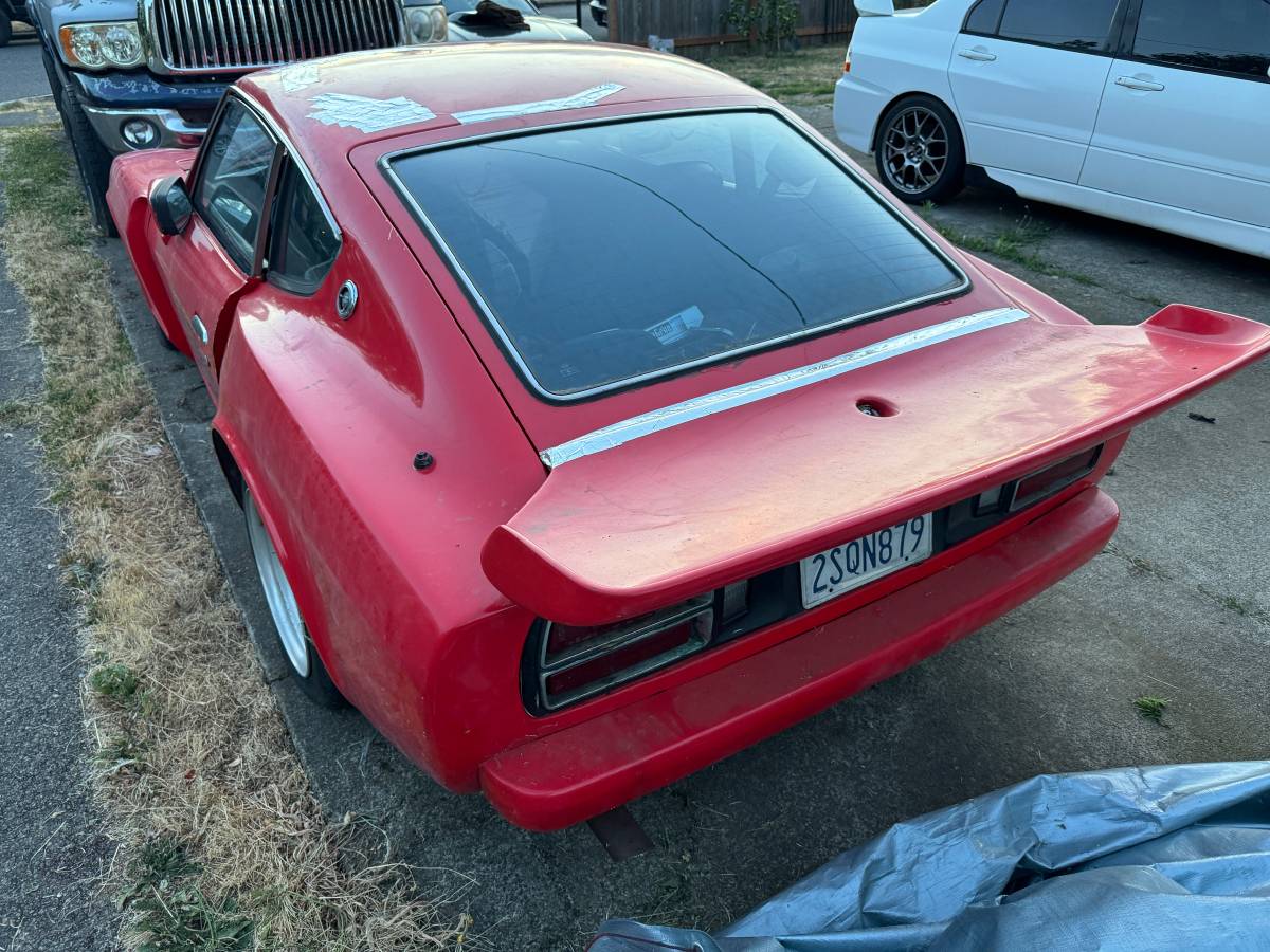 Datsun-240z-1974-2