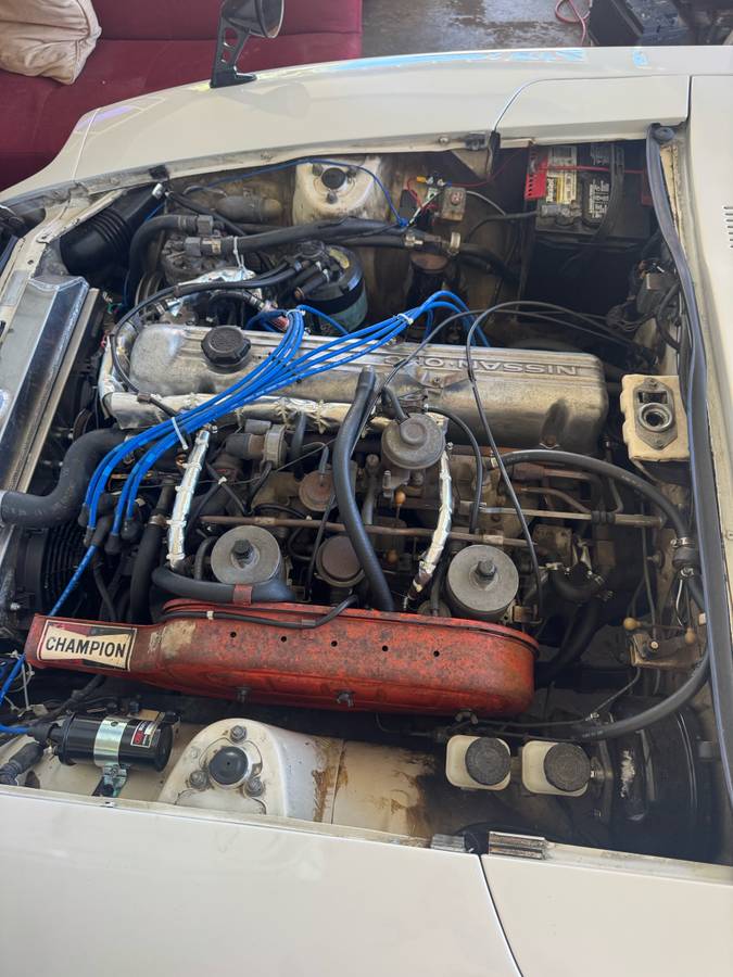 Datsun-240z-1974-white-3