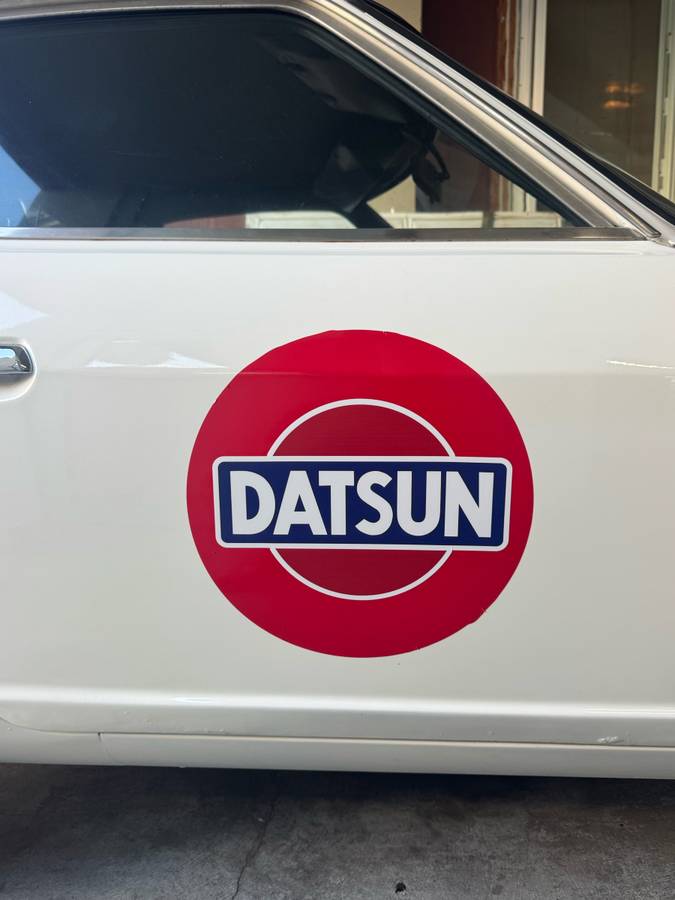 Datsun-240z-1974-white-5