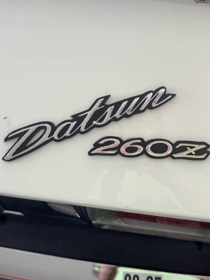 Datsun-240z-1974-white-6