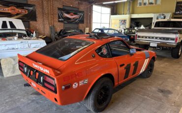 Datsun-280z-1976-Orange-Black