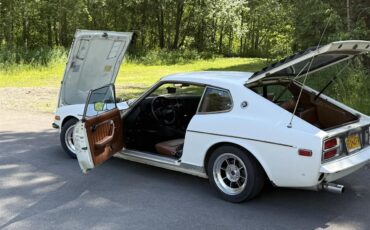 Datsun-280z-1977-White-Brown-black-7
