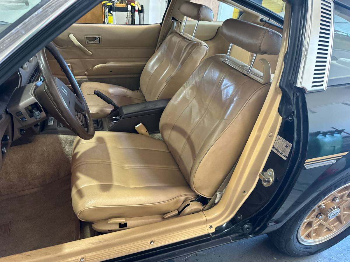 Datsun-280zx-1981-10