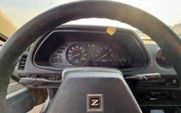 Datsun-280zx-1981-silver-10