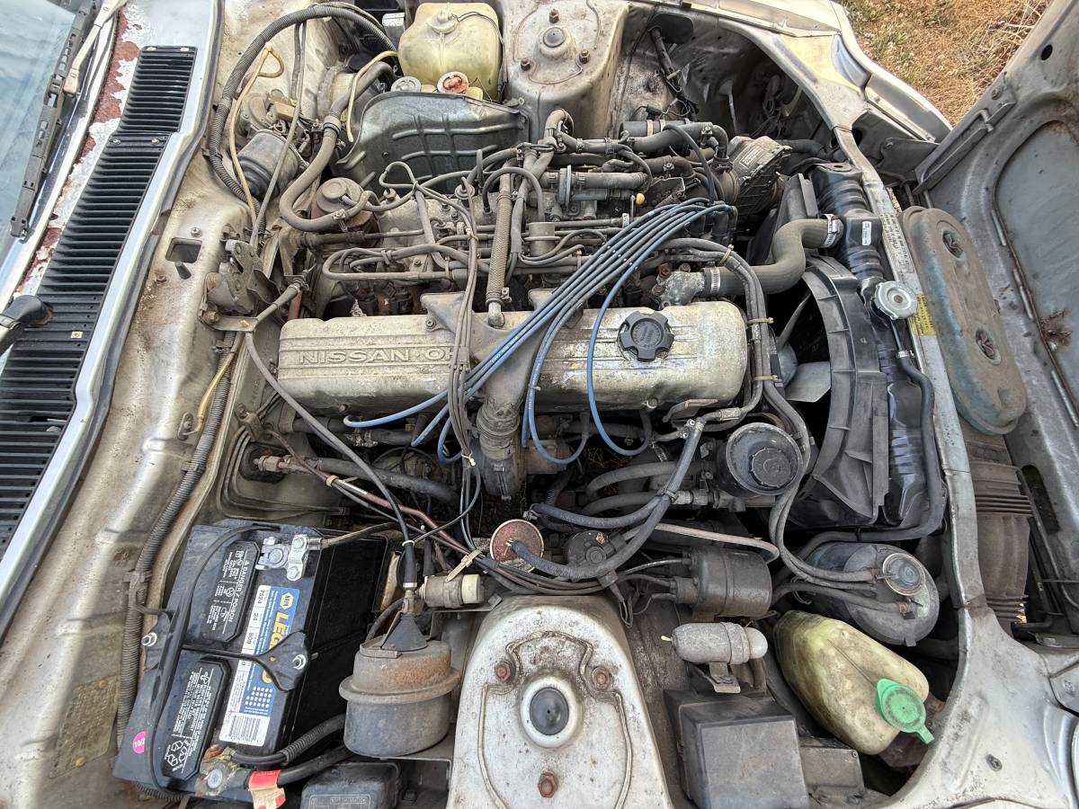 Datsun-280zx-1981-silver-12