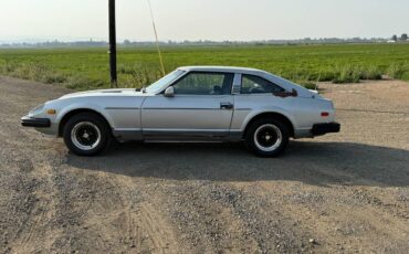 Datsun-280zx-1981-silver-3
