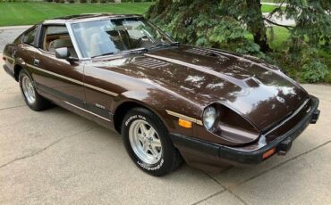 Datsun-280zx-1982-brown-2