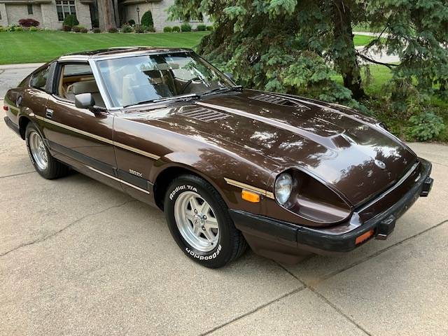 Datsun-280zx-1982-brown-2