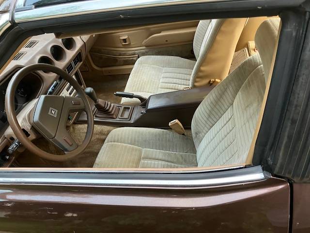 Datsun-280zx-1982-brown-3
